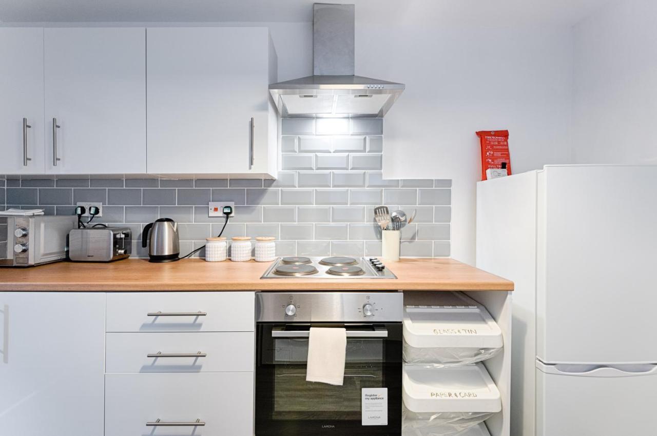 City Centre, Parking, Smart Tv'S In All Rooms Swansea Exterior foto
